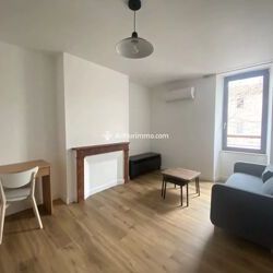 Location Appartement 2 pièces 44 m2 à Millau - Photo 1