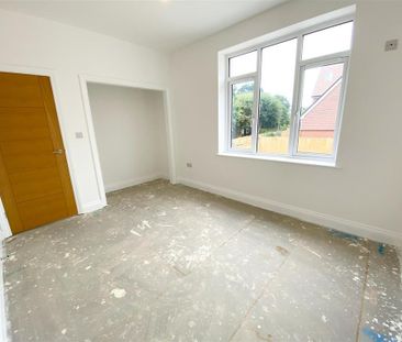 3 bedroom detached house to rent - Photo 5