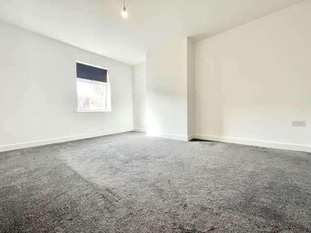 Station Street, Kirkby In Ashfield, NG17 - Photo 2