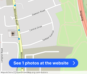 Syddall Avenue, Sk8 - Photo 1