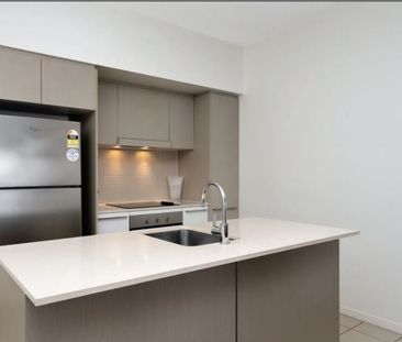 42/3 Kingsway Place, Townsville City - Photo 1