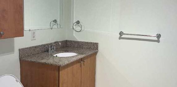 Maison spacieuse 4 ½ sur deux étages - Photo 2