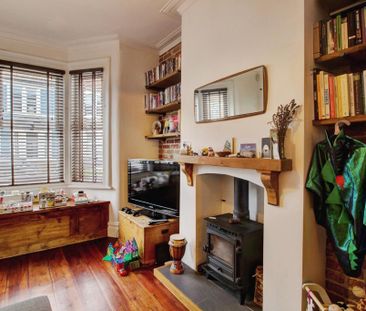 3 bedroom terraced house to rent - Photo 3