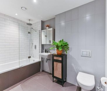 2 bedroom flat to rent - Photo 6