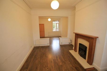 3 bedroom terraced house to rent - Photo 3