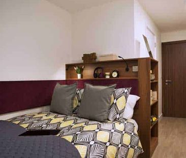 Ensuite Room - Photo 6