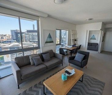 1 Bed & Bath + 1Study + 1 Park Corner Room - Photo 5