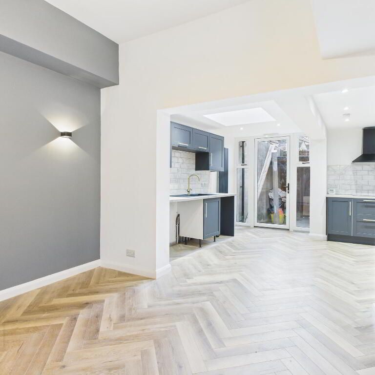 Room 1, 419 Woodstock Road, Cregagh Road, Belfast, BT6 8PW - Photo 1