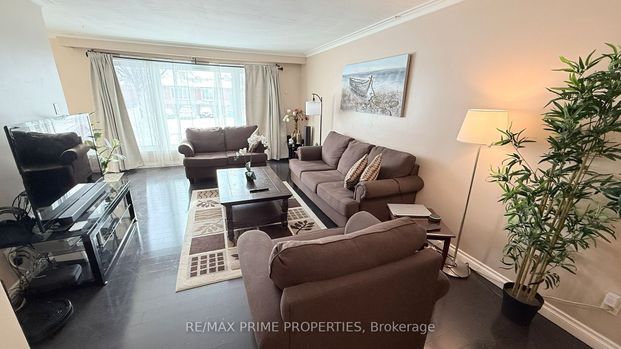 For Lease - 3563 Laddie Crescent Unit# Upper, Mississauga, Ontario - Photo 1