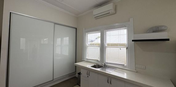 Live Simply. Live Well. Live Mayfield. - Photo 2