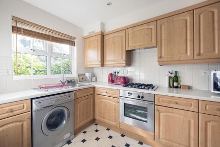 2 bedroom terraced house to rent - Photo 5