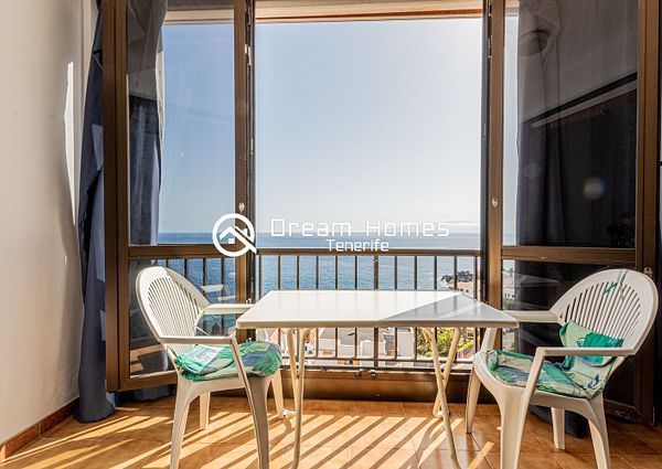 Beautiful One-Bedroom Apartment in Puerto Santiago with Views of the Ocean