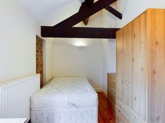 Derby Street, Ormskirk - Photo 1
