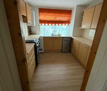 Conegar Court, Slough, SL1 - Photo 6