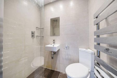 3 bedroom maisonette to rent - Photo 3