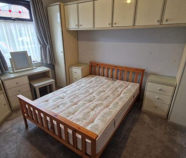 1 bedroom end of terrace house to rent - Photo 2