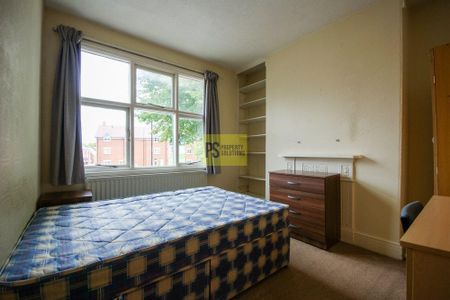 5 bedroom terraced house to rent - Photo 4