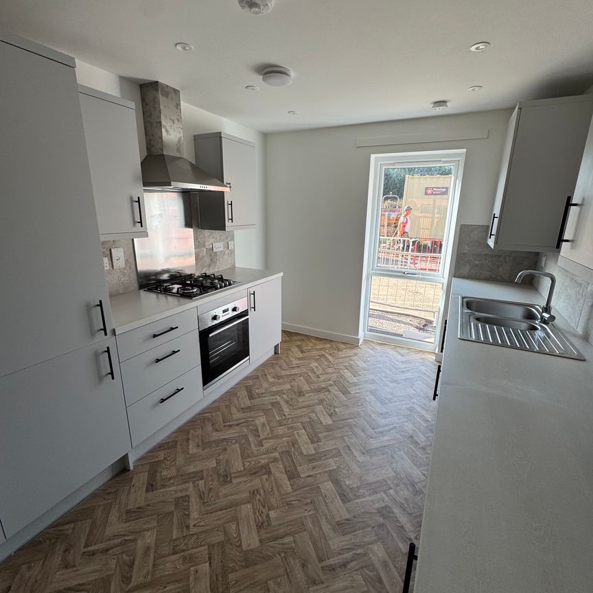 Red Hand Close, Burton upon Trent, Staffordshire, DE14 1FB - Photo 1