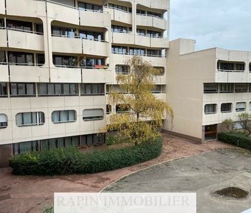 Très beau T2 avec balcon - Photo 3