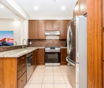 590 LOTT CRESCENT N - Photo 5