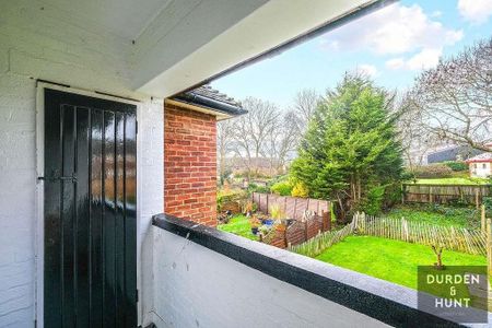 Homecroft Gardens, Loughton - Photo 3