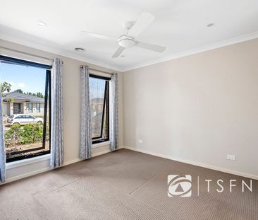 Modern Family Home! - Photo 3