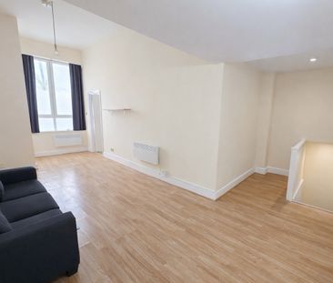 1 Bed Flat, New Cross Road, SE14 - Photo 2