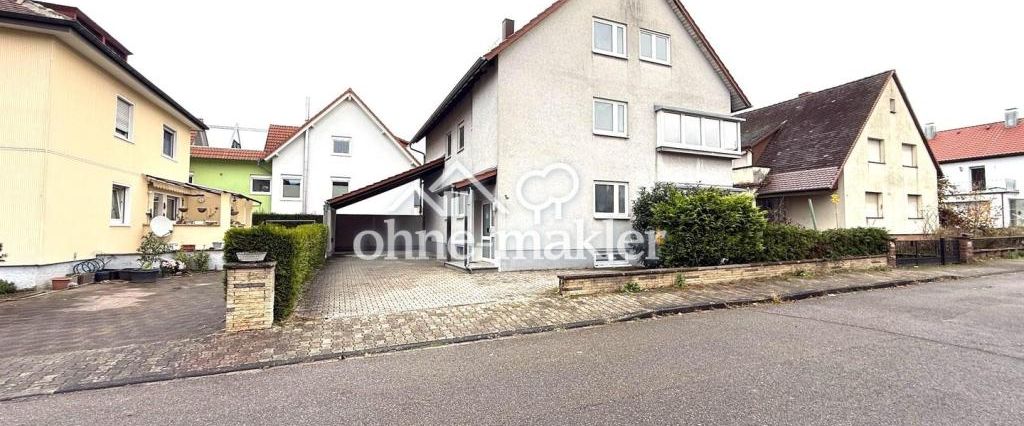 Schöne 2-Zimmer DG-Wohnung inkl. Küche * in Rheinstetten - Photo 1