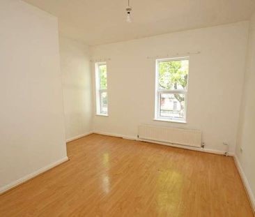 Moorside Road, Urmston, Manchester, M41 - Photo 4