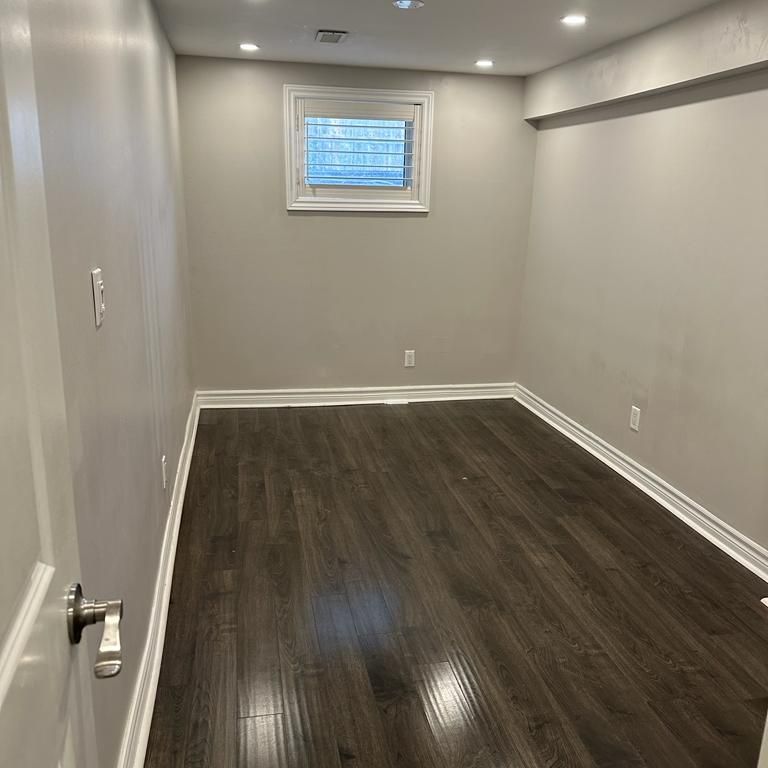 For Lease - 2349 Whaley Dr Drive, Mississauga, Ontario - Photo 1