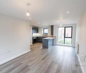 2 bedroom apartment to rent - Photo 4