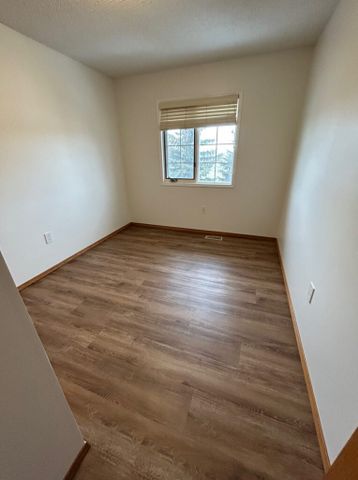 📍 Address: - Photo 3