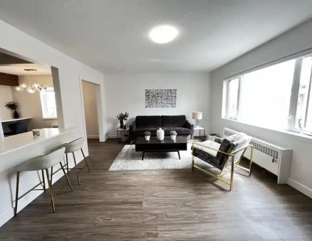 Shelbourne | 1019 17th ave SW, Calgary - Photo 1