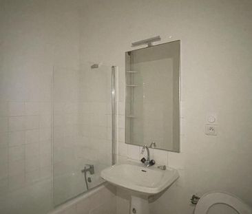 Location Appartement 2 pièces 33m² ALBI 81000 - Photo 3