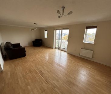 Lakeside Boulevard, Doncaster - Photo 1