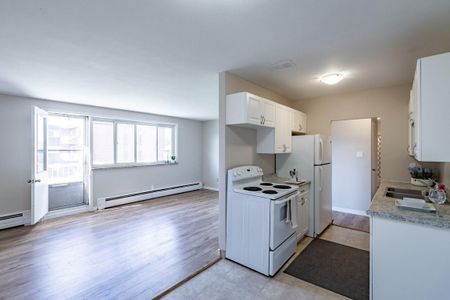 Garden Court Apartments - ALL INCLUSIVE - Photo 4