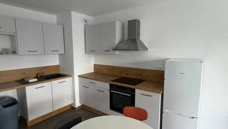 Appartement Mont Saint Martin F2 MEUBLE - Photo 4