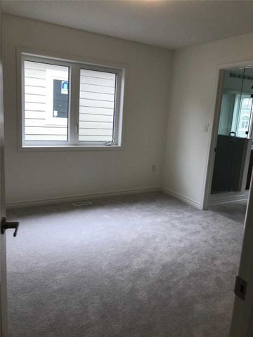 For Lease - 21 Hills Thistle Drive, Wasaga Beach, Ontario - Photo 4