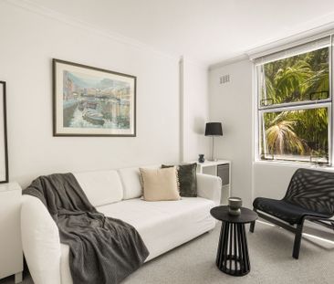 Unfurnished Studio Apartment Within Habitat - Photo 2