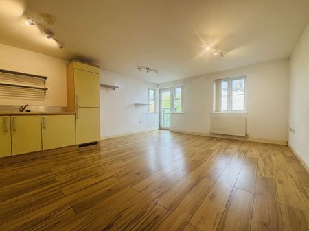 Cranmer Road, Bradford - Photo 4