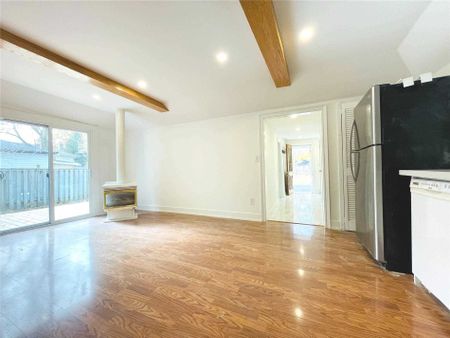 For Lease - 18 River Drive, East Gwillimbury, Ontario - Photo 4