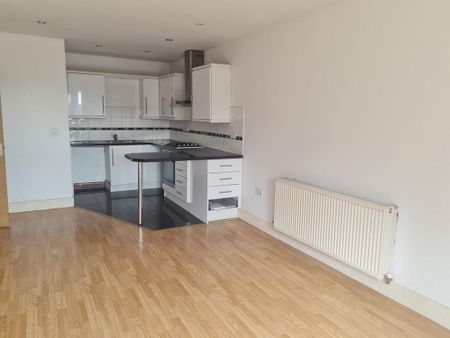 1 bedroom apartment to rent - Photo 2