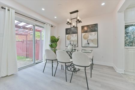 For Lease - 3956 Bentridge Road, Mississauga, Ontario - Photo 2