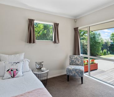 Four Bedroom Home in New Brighton with Large Garage - Photo 3