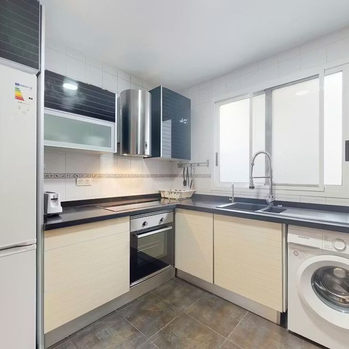 Carrer Filipines, Valencia, Valencian Community 46006 - Photo 1