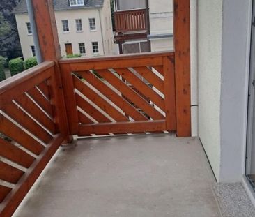 Erstbezug nach Renovierung! Ihr WohlfÃ¼hlort mit schÃ¶nem Balkon un... - Photo 3