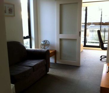 13/589 Glenferrie Road, Hawthorn VIC 3122 - Photo 2