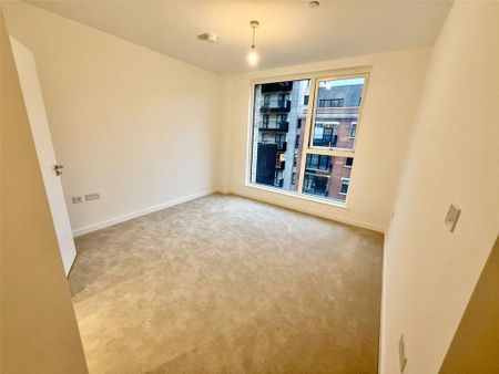 2 bedroom apartment to rent - Photo 2