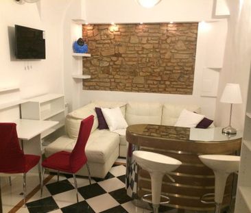 Via San Zanobi, Florence, Tuscany 50129 - Photo 2