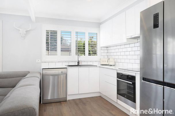 Modern Family Home Opportunity - Photo 1